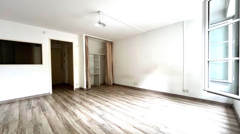 Studio avec parking Bergonié